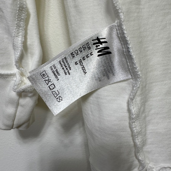 H&M Justin Bieber Changes 2020 Long Sleeve Tee Graphic Album Merch Shirt Size M - Picture 2 of 5